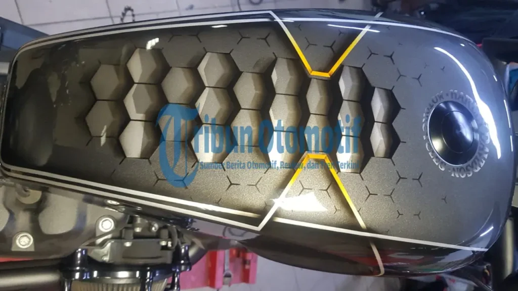 7 Ide Custom Desain Tangki Kawasaki Ninja 250 Fi
