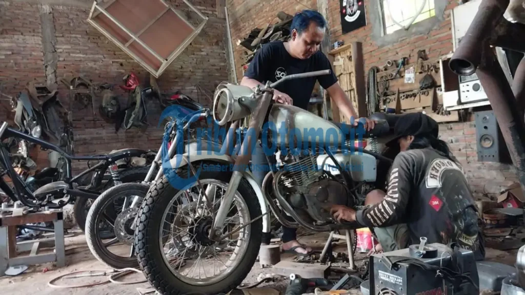 7 Ide Custom Motor Bergaya Brat Style: Budget Minim Ga Jadi Halangan Agar Terlihat Keren