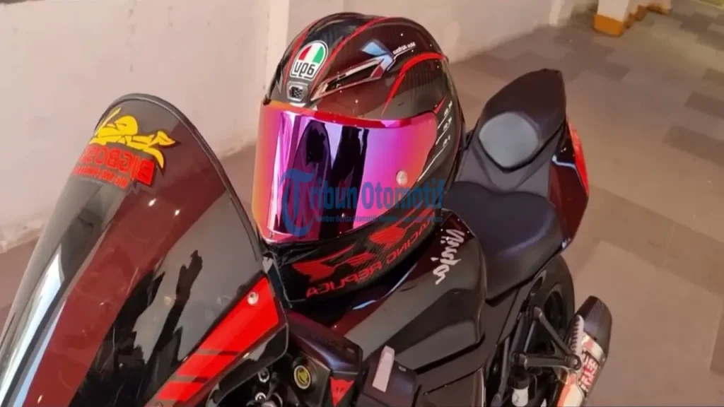 Beli Helm AGV Pista GP RR atau AGV K6 S? Mending yang Mana