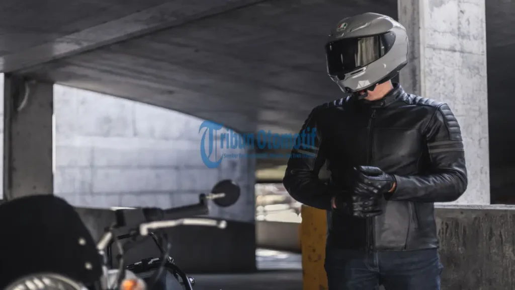 Beli Helm AGV Pista GP RR atau AGV K6 S? Mending yang Mana