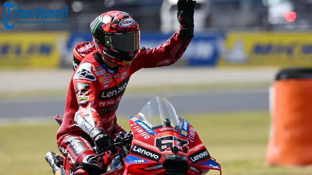 Duo Ducati Lenovo Bersinar! Bagnaia Juara, Marquez Runner Up