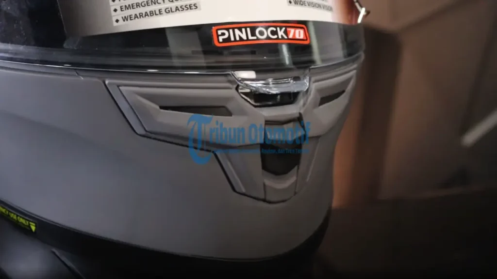 Helm NJS ZX-1R Solid: Review Fitur, Desain, dan Harga Terbaru