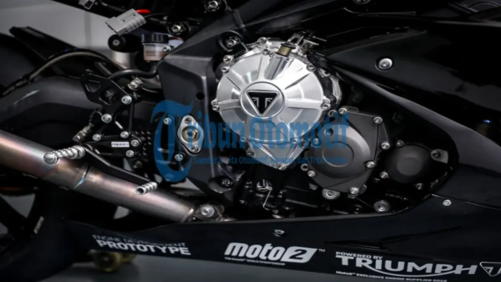 Keunggulan Utama Triumph Street Triple 765 RS: Tampilan Stylish Performa Mesin Agresif