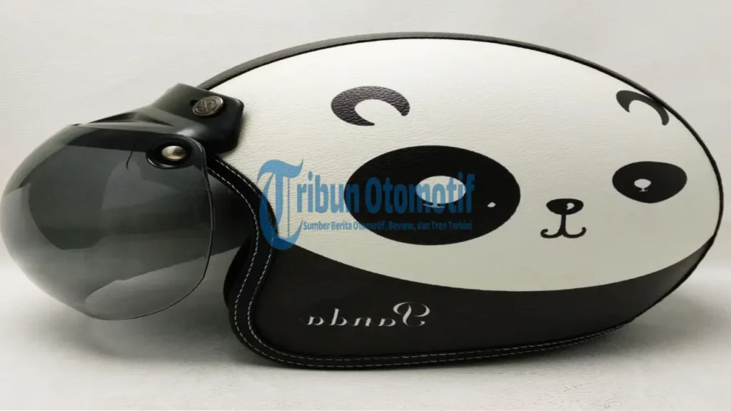 Perbedaan Helm Bogo Retro Kaca Smoke vs Pelangi, Visor Datar Atau Cembung?