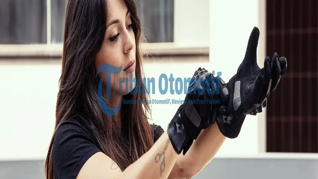 Pilih iGlove atau Sekodi? Berikut Rekomendasi Sarung Tangan Motor Terbaik Khusus Wanita!