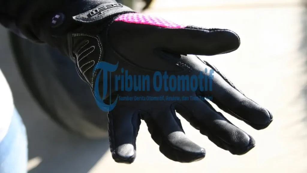 Pilih iGlove atau Sekodi? Berikut Rekomendasi Sarung Tangan Motor Terbaik Khusus Wanita!