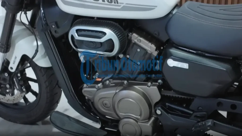 Review QJM SRV 250: Cruiser Matic 250cc Pertama di Indonesia