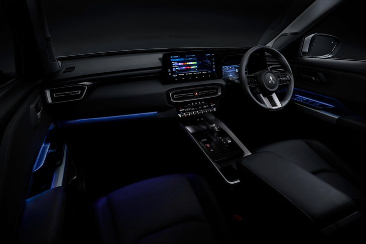 Spesifikasi interior Mitsubishi Destinator