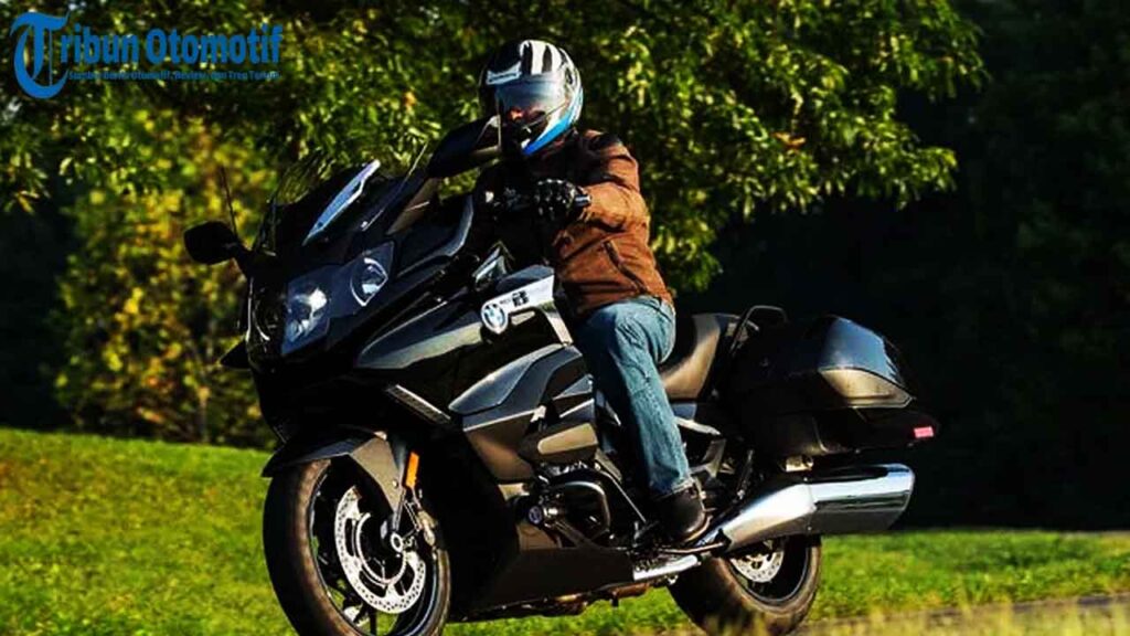 BMW K1600B Hadir dengan Mesin 1.649 cc dan Fitur Super