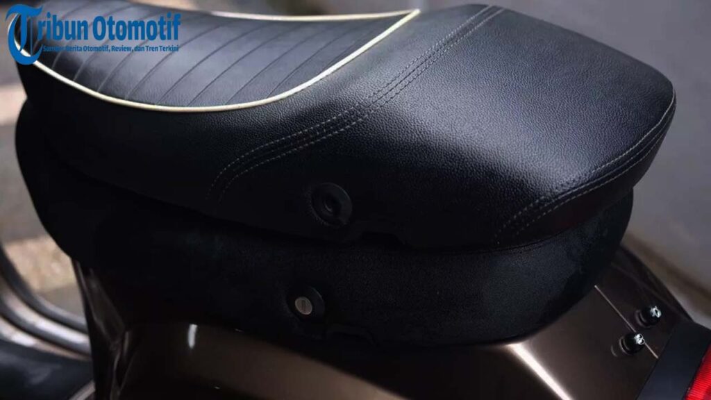 Bahan Jok Motor Paling Kuat di Pasaran