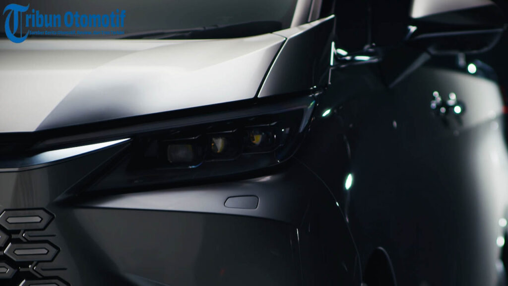 Lexus LM 500h: Perpaduan Tenaga Hybrid dan Kenyamanan Sultan di Kabin Belakang