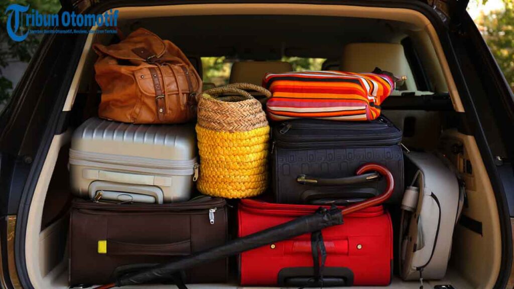 Jalanan Indonesia Bikin Produsen Mobil Putar Otak