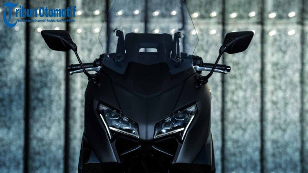 Yamaha TMAX Tech Max 2025 Hadir dengan Teknologi Canggih